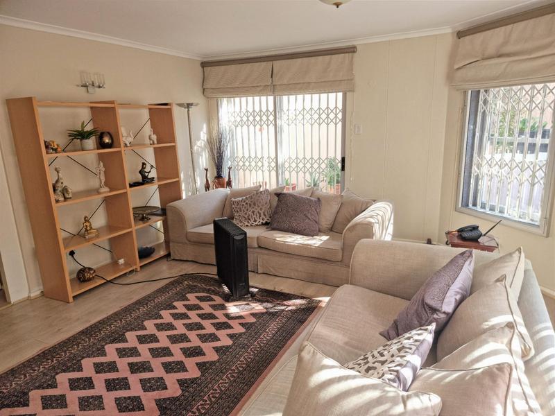 2 Bedroom Property for Sale in Rondebosch Western Cape